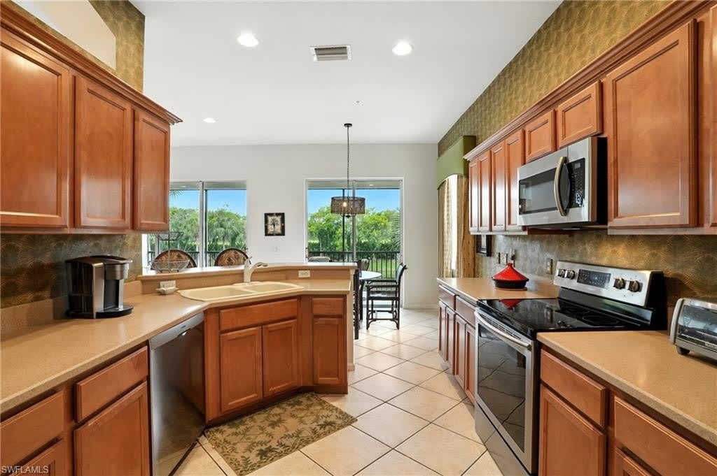10080 Valiant Ct lot: 202 – photo 5