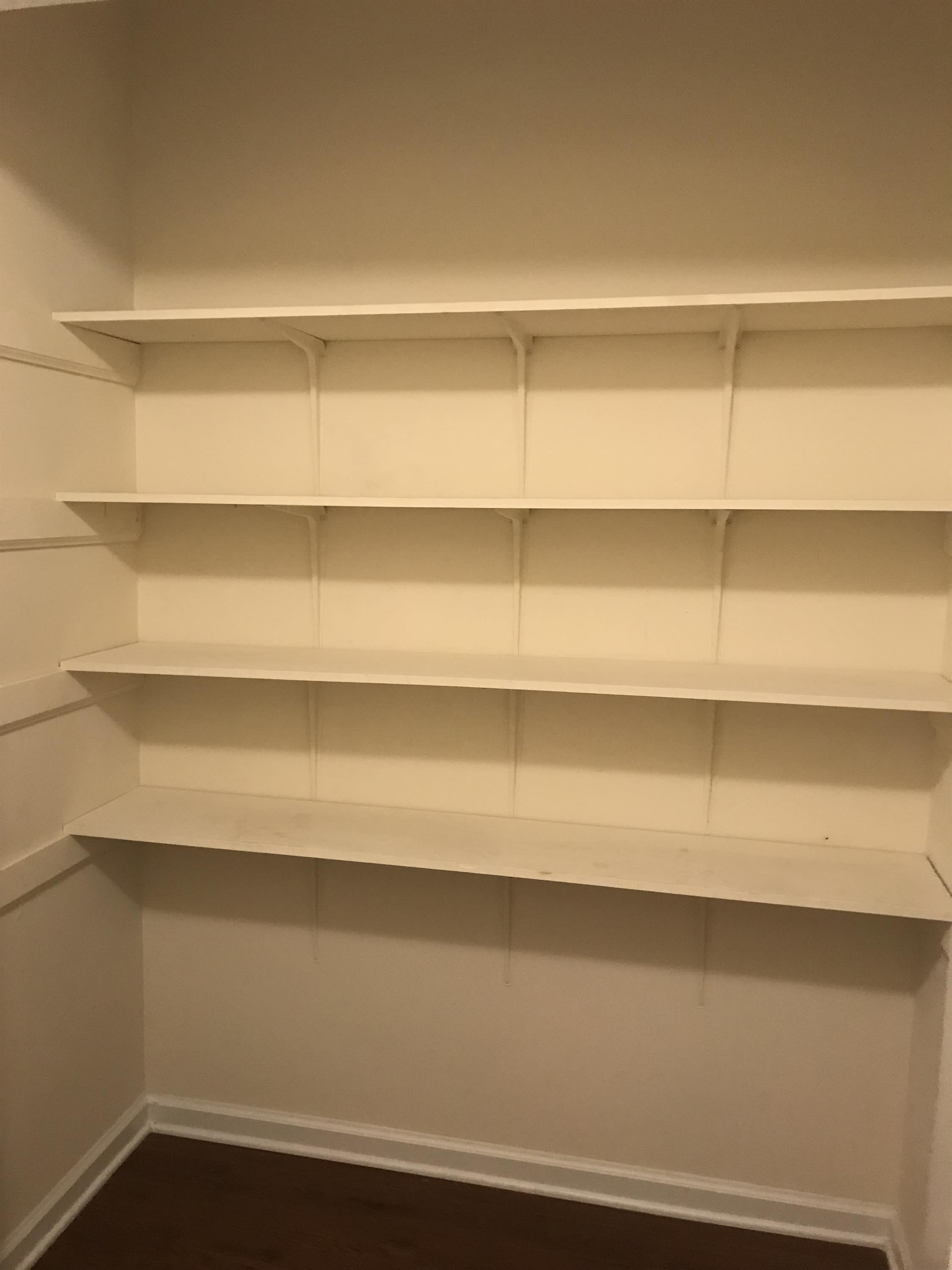 1610 North Ridge Avenue – photo 5