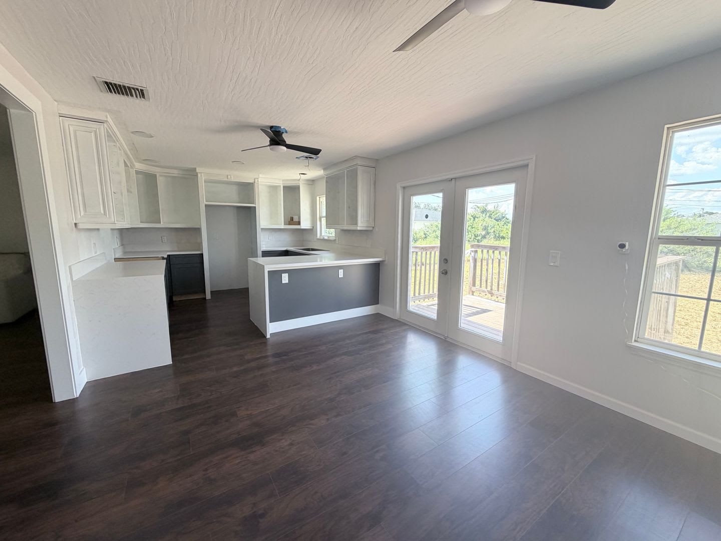 4/2 Recently Remodeled – photo 4