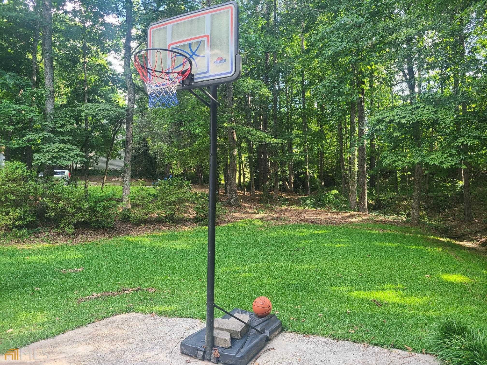 127 Welcome Wood Drive – photo 2