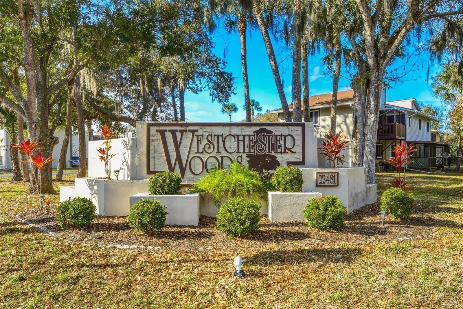 22481 WESTCHESTER Boulevard – photo 1