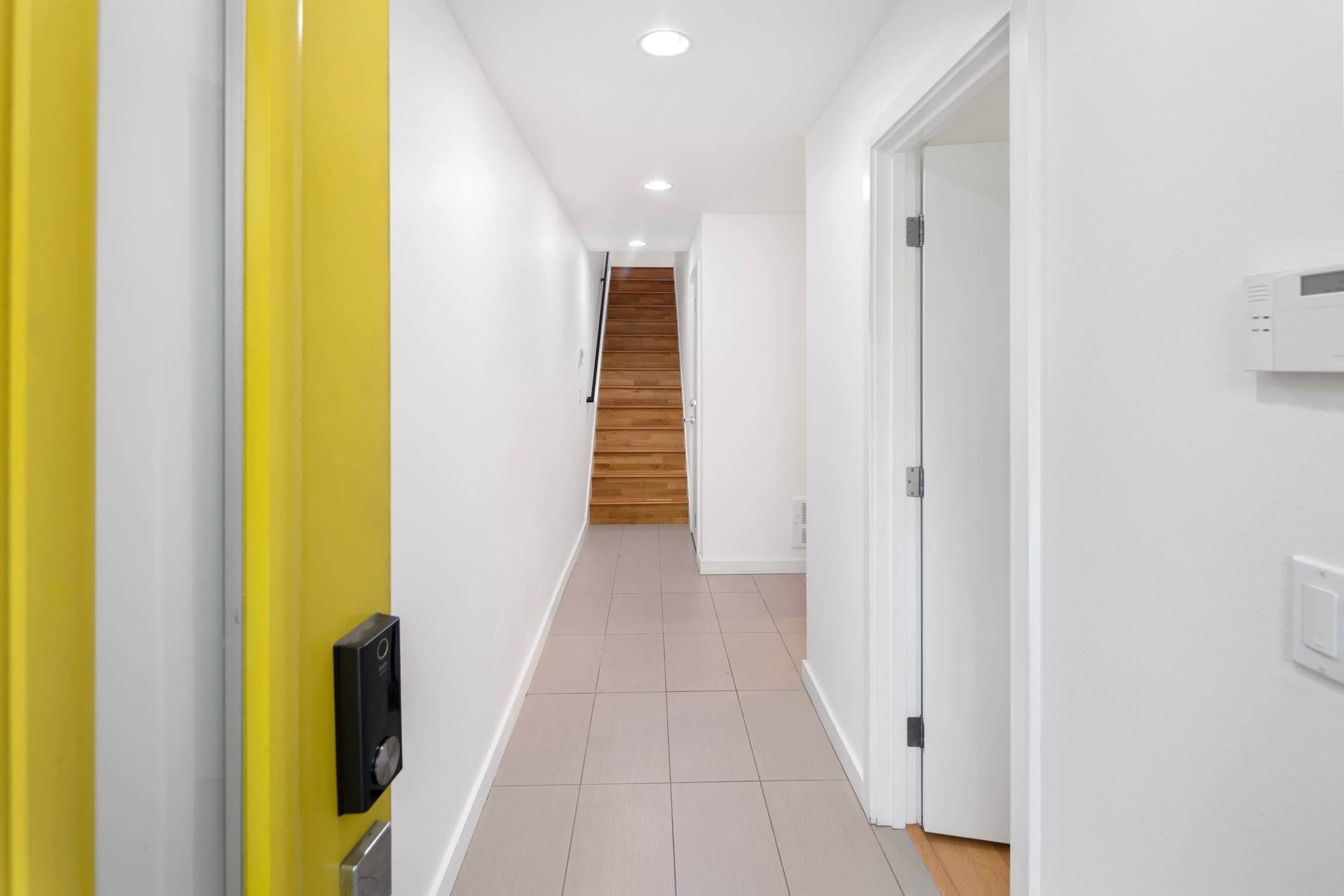 209 13Th Avenue Eastunit B – photo 5