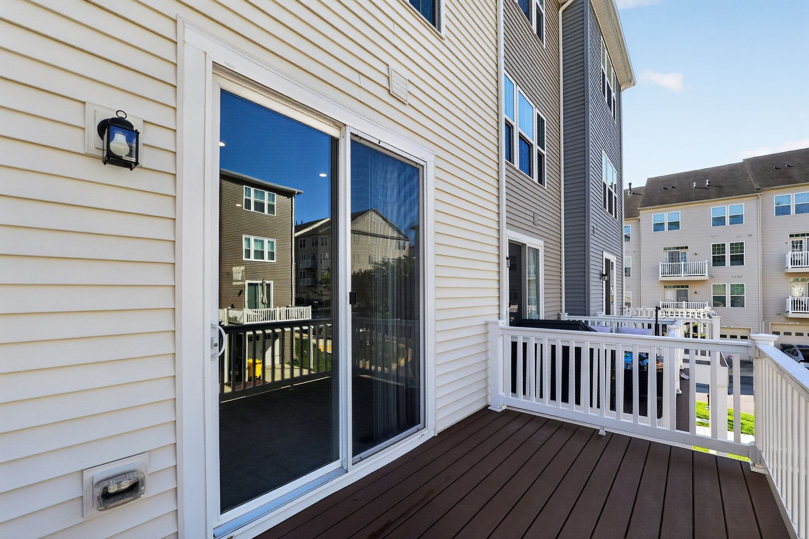 3 Bed 3.5 Bath townhome in Elkridge Crossing – photo 4