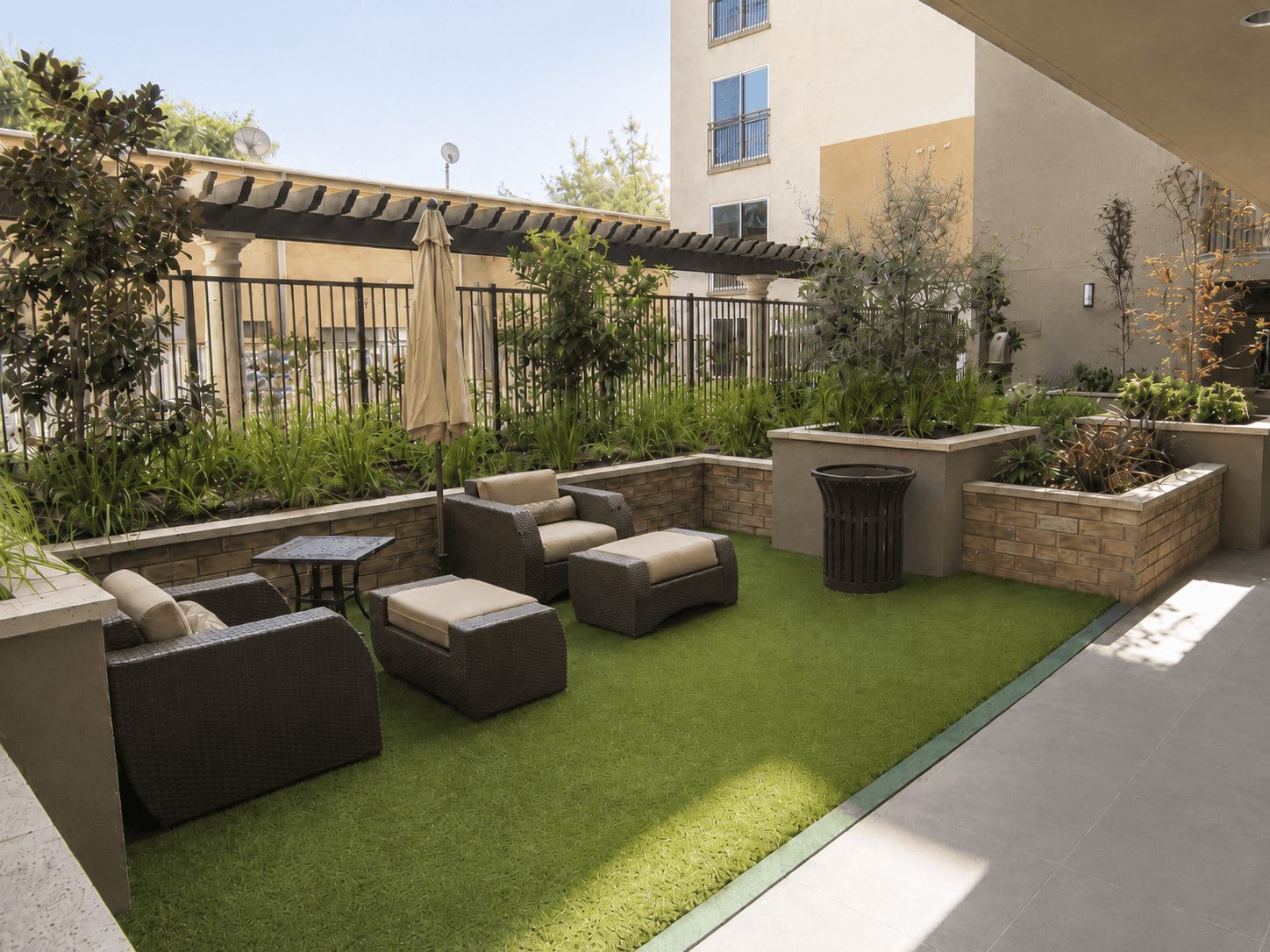 Legacy Valley Village – photo 2