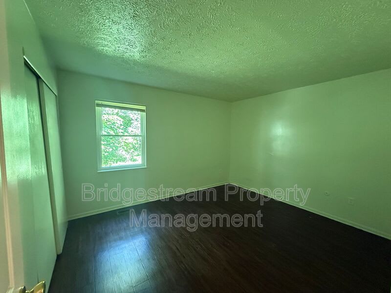 3001 Idylwilde Blvd – photo 5