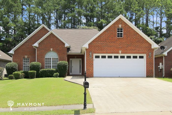 138 Daventry Drive – photo 1
