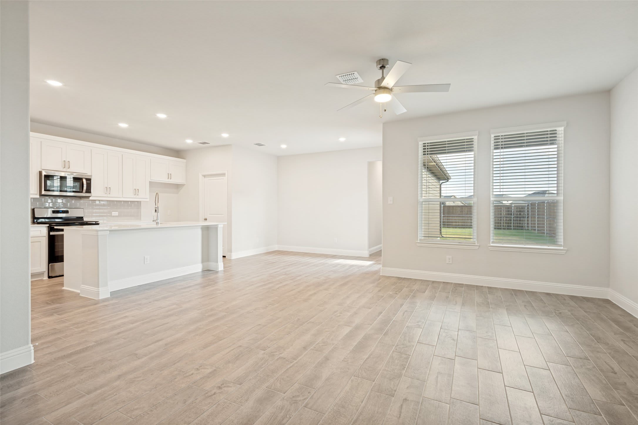 806 Sicily Boulevard – photo 5