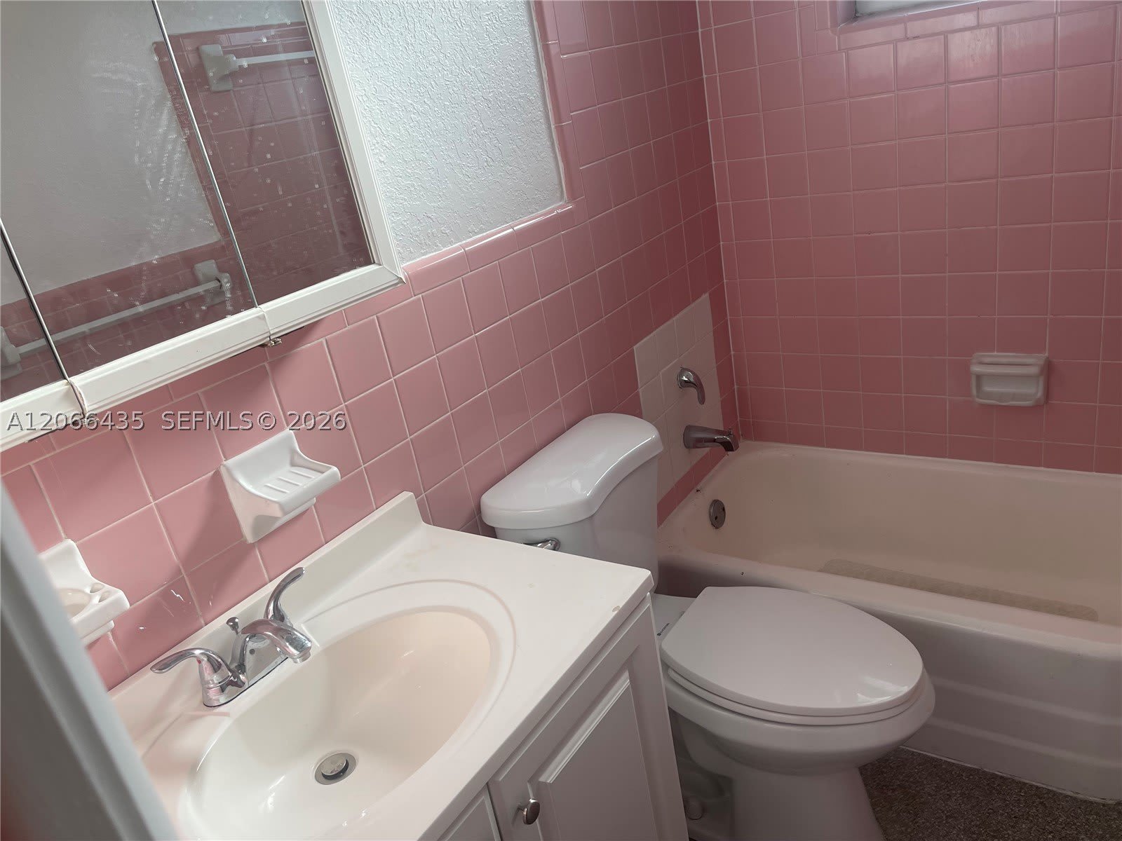 1400 N 16th Ave – photo 5