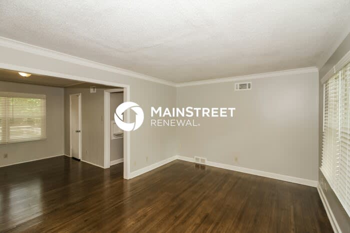 4570 East Dearing Road – photo 3