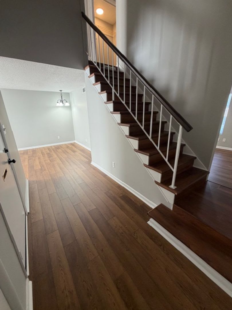 Coming Soon: 3 Bed, 2.5 Bath Condo – photo 4