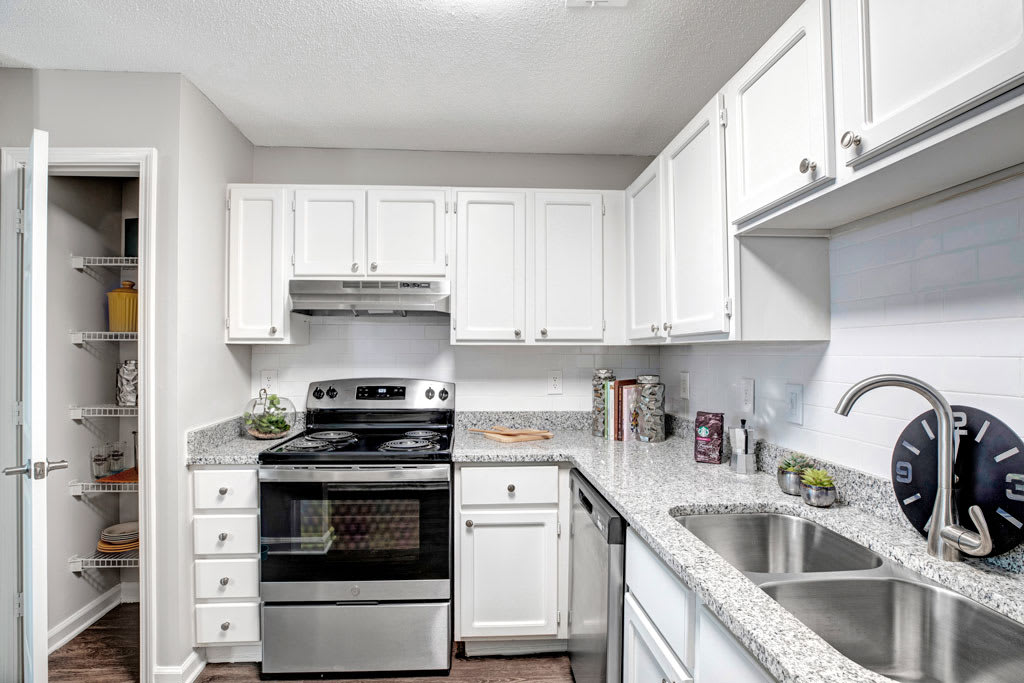 Bellingham Apartment Homes – photo 2