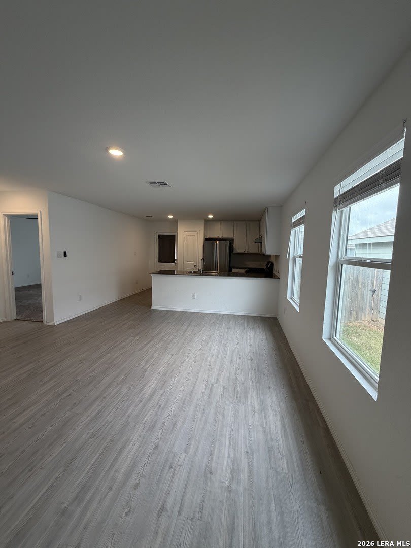 329 KOLTON PLZ – photo 4