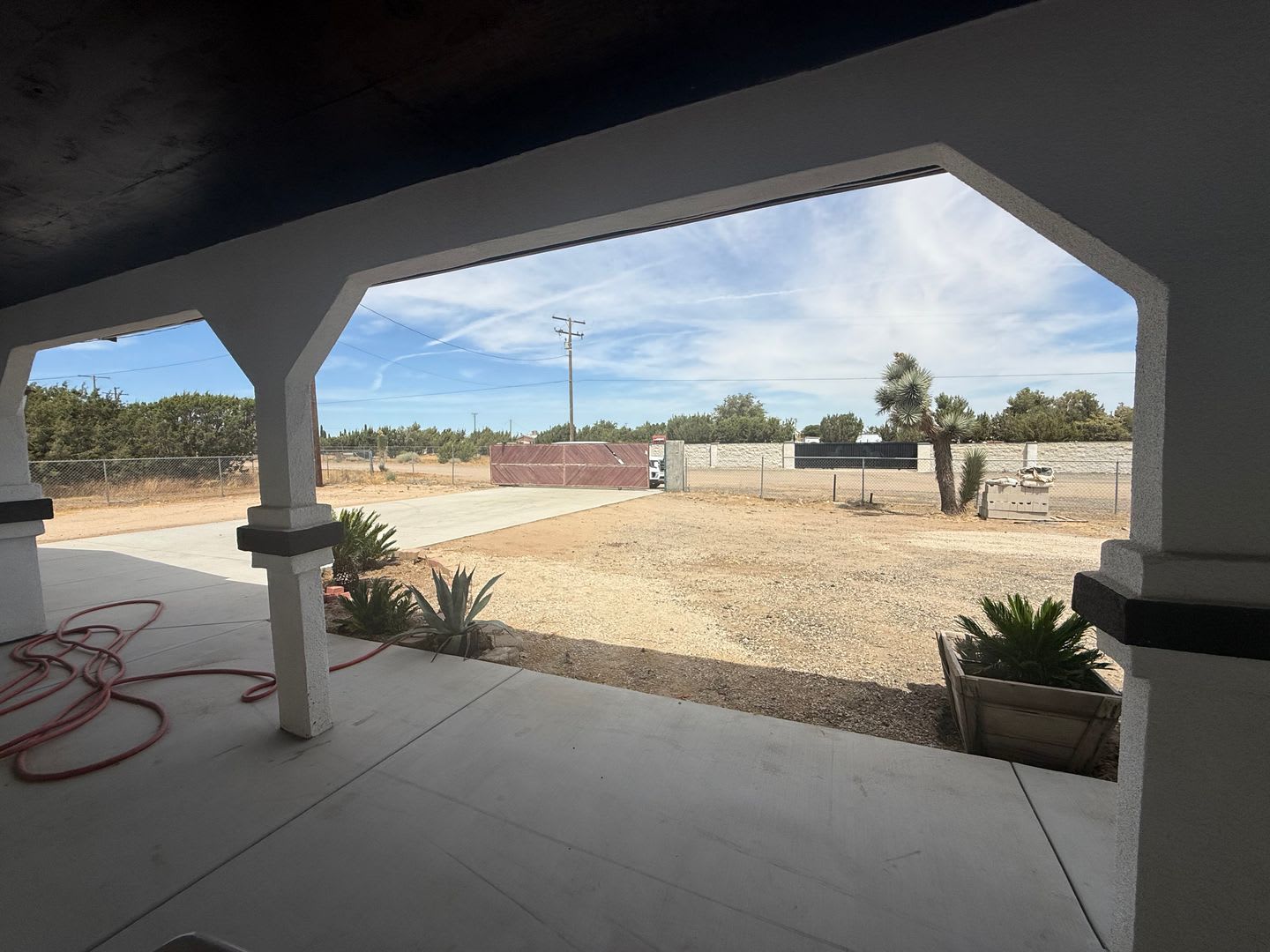 Oak Hills 3 Bedrooms 2 Bathrooms 2 Years New Solar Panels – photo 3