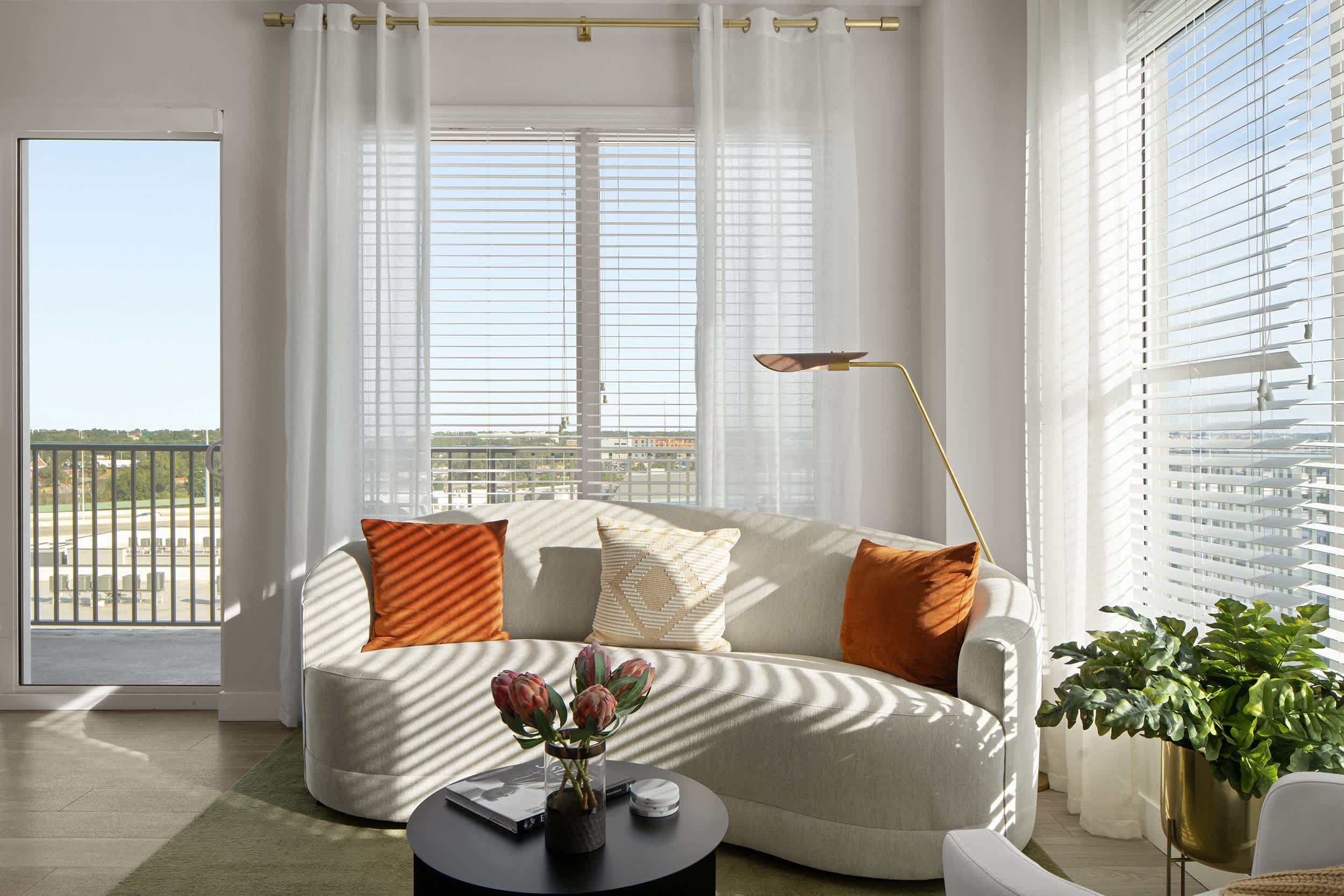 Channel Club Apartments – photo 2