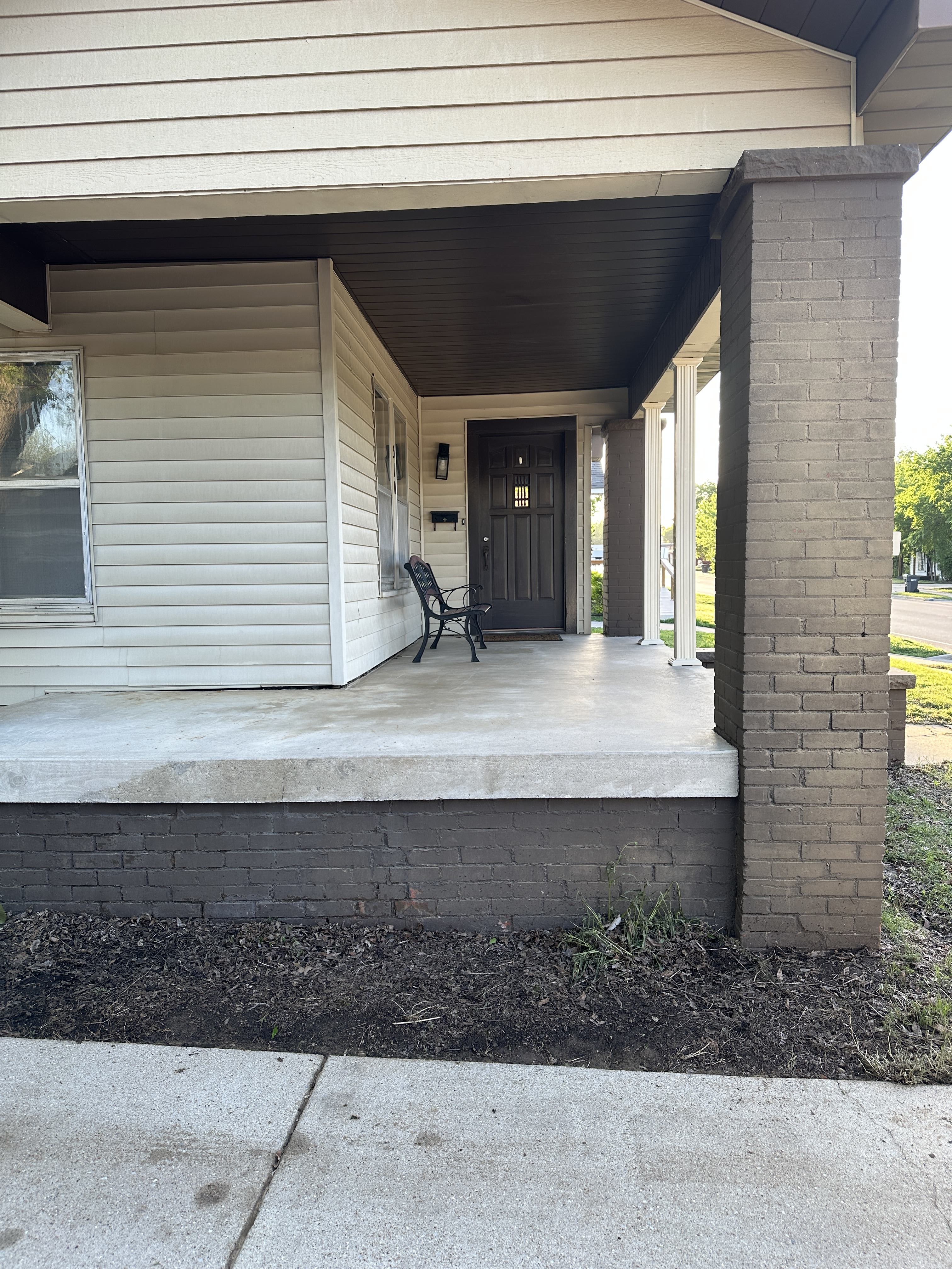 310 12th Avenue Nw – photo 2