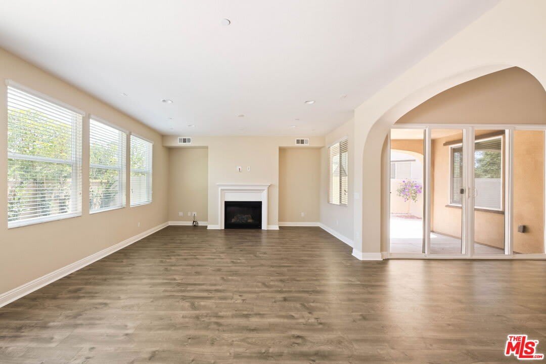5929 Spelthorne Ln – photo 5