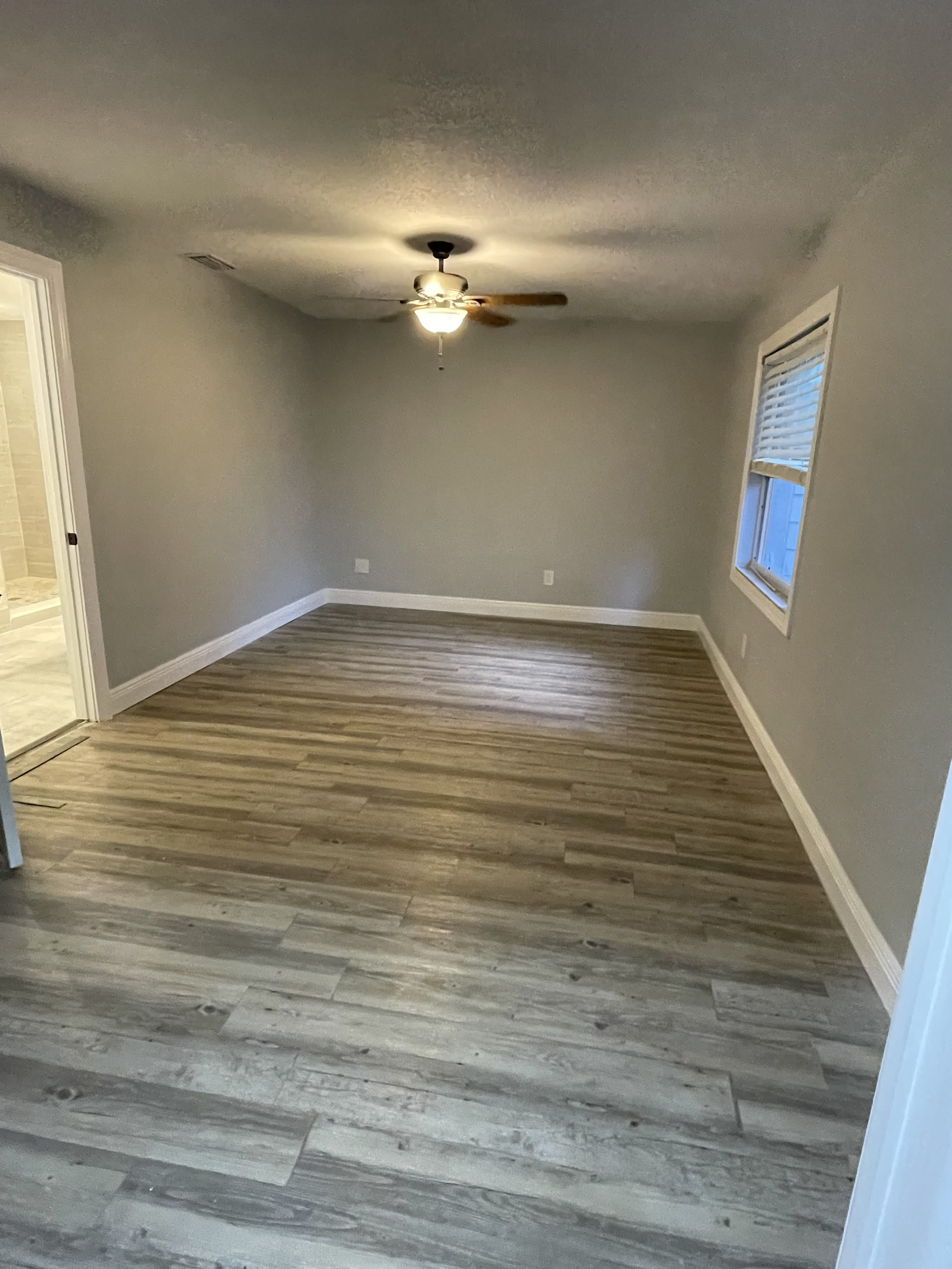 310 E Gladys St – photo 5