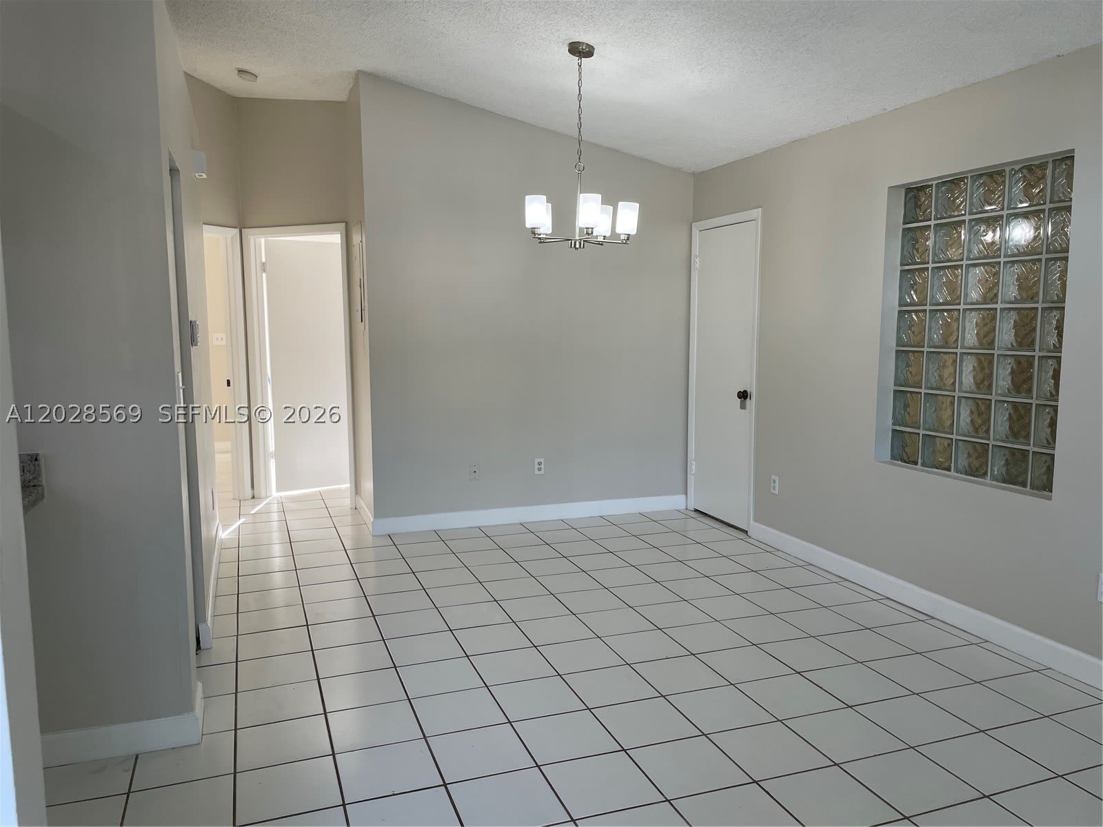 11050 SW 152nd Ct – photo 4
