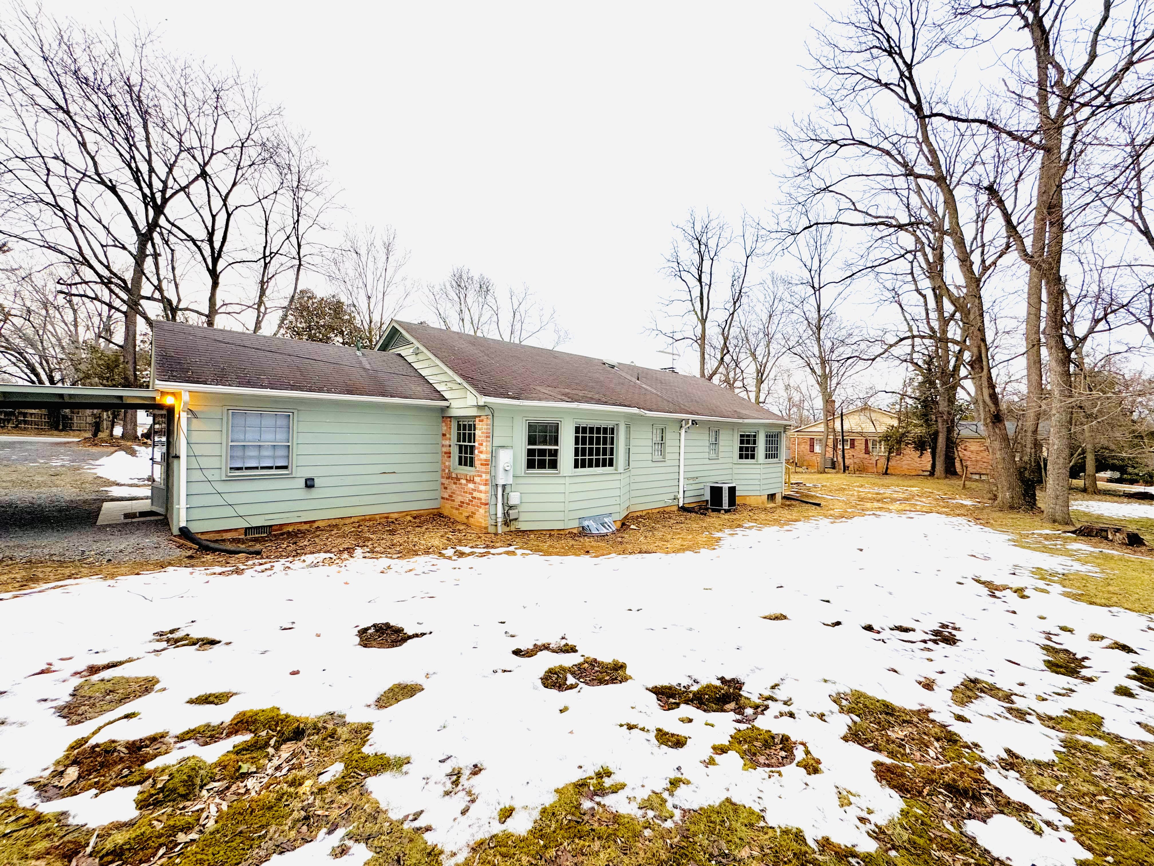 216 South Buckmarsh Street – photo 5