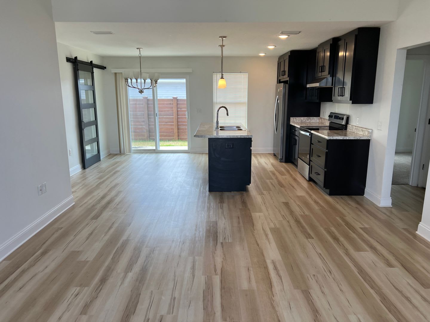 4 Bedroom 2 Bath House – photo 2