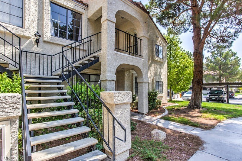 4707 Nara Vista Way – photo 1