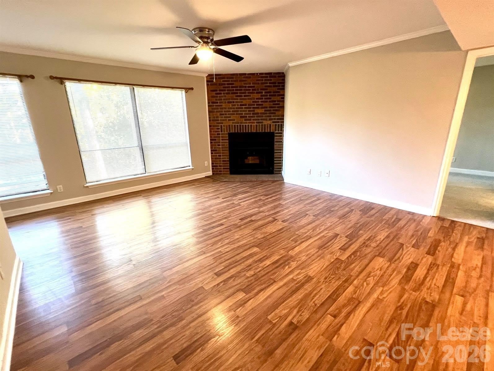 1600 Sharon Road W – photo 4