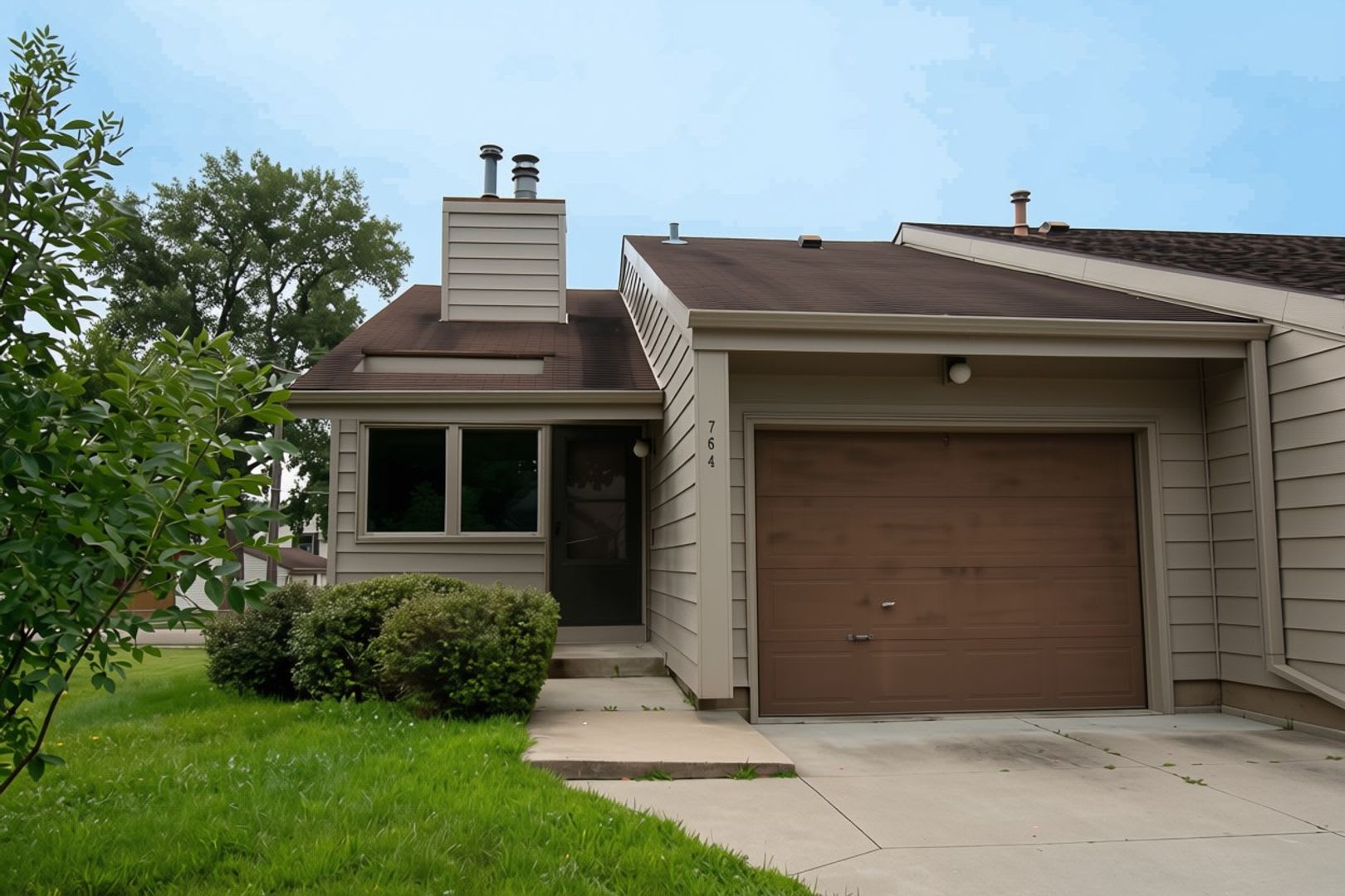 2BR Twin Home with Garage & Great Outdoor Space! – photo 1