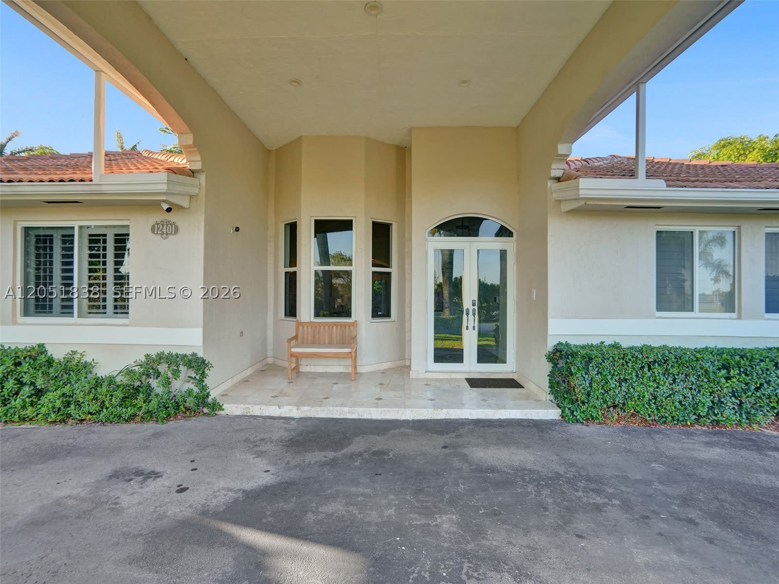 12401 SW 77th St – photo 4