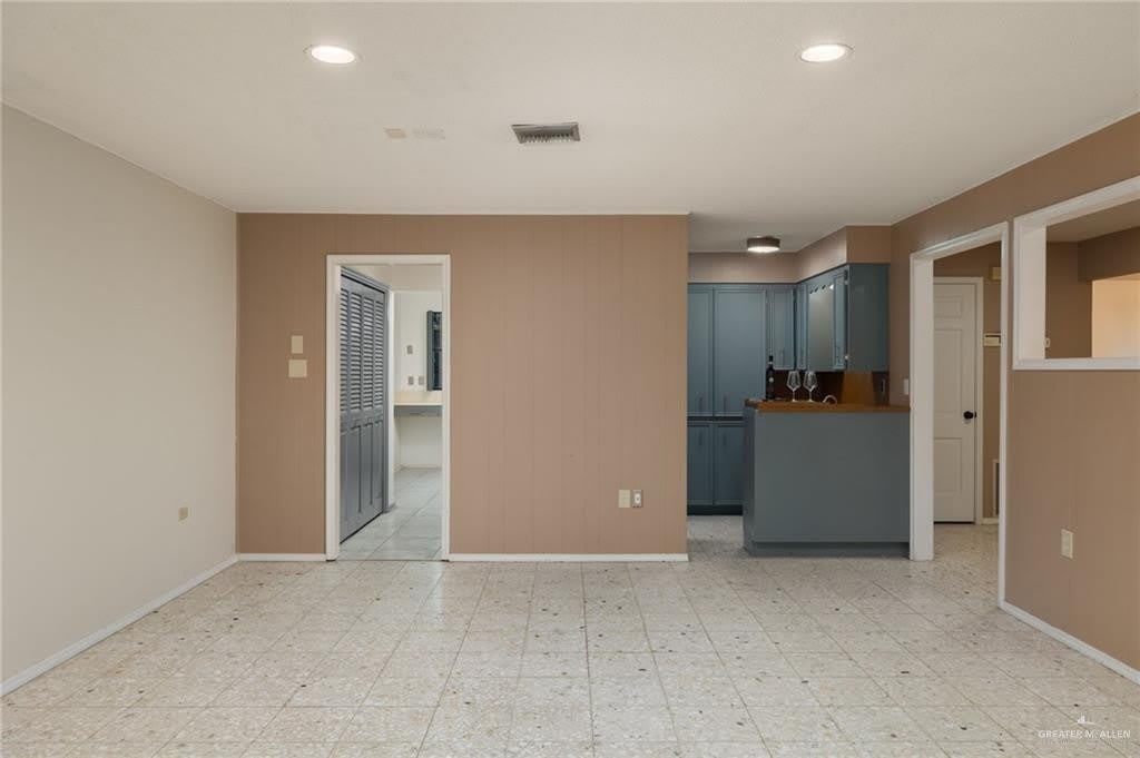 428 Vermont Avenue – photo 4