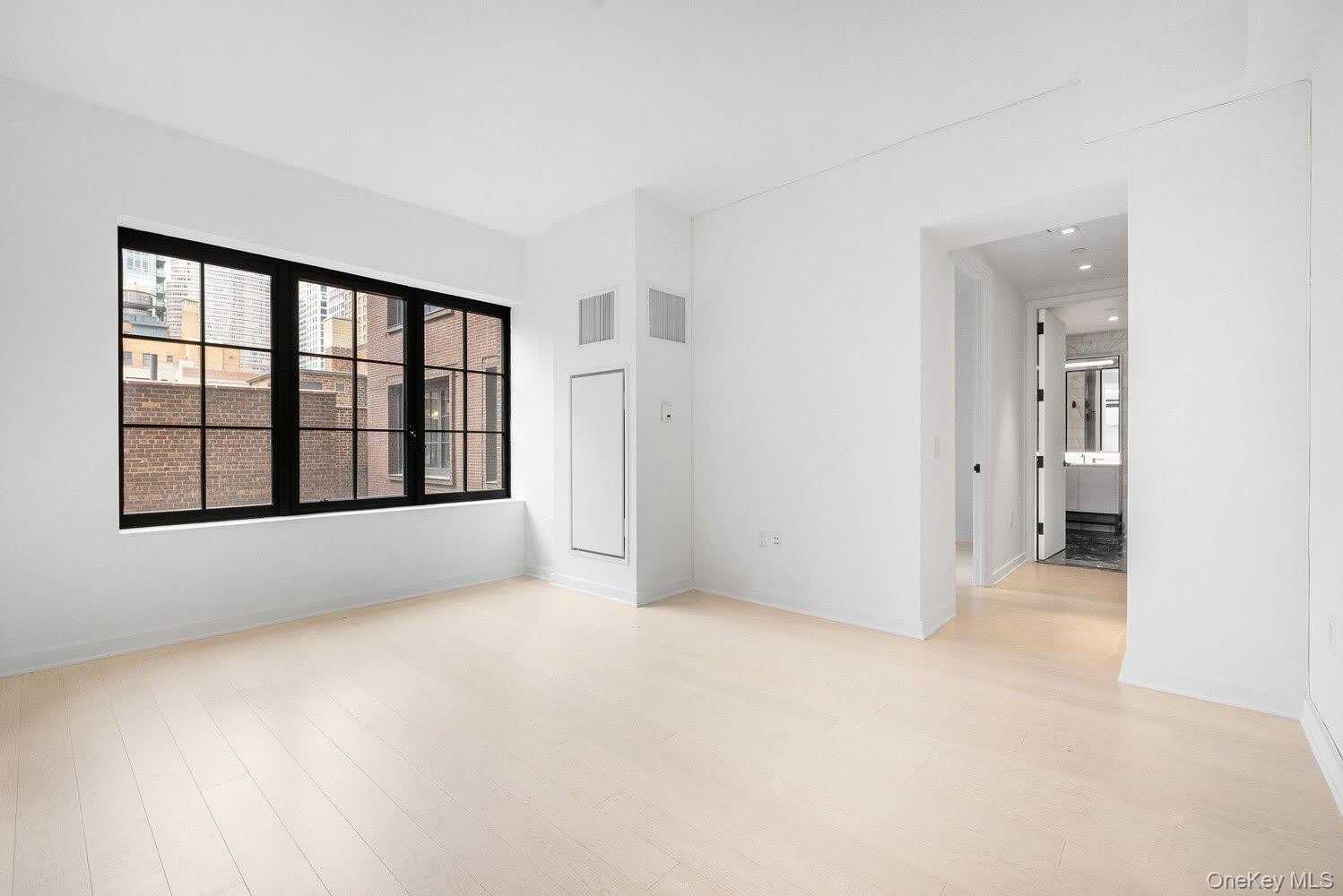 959 1ST Avenue – photo 2