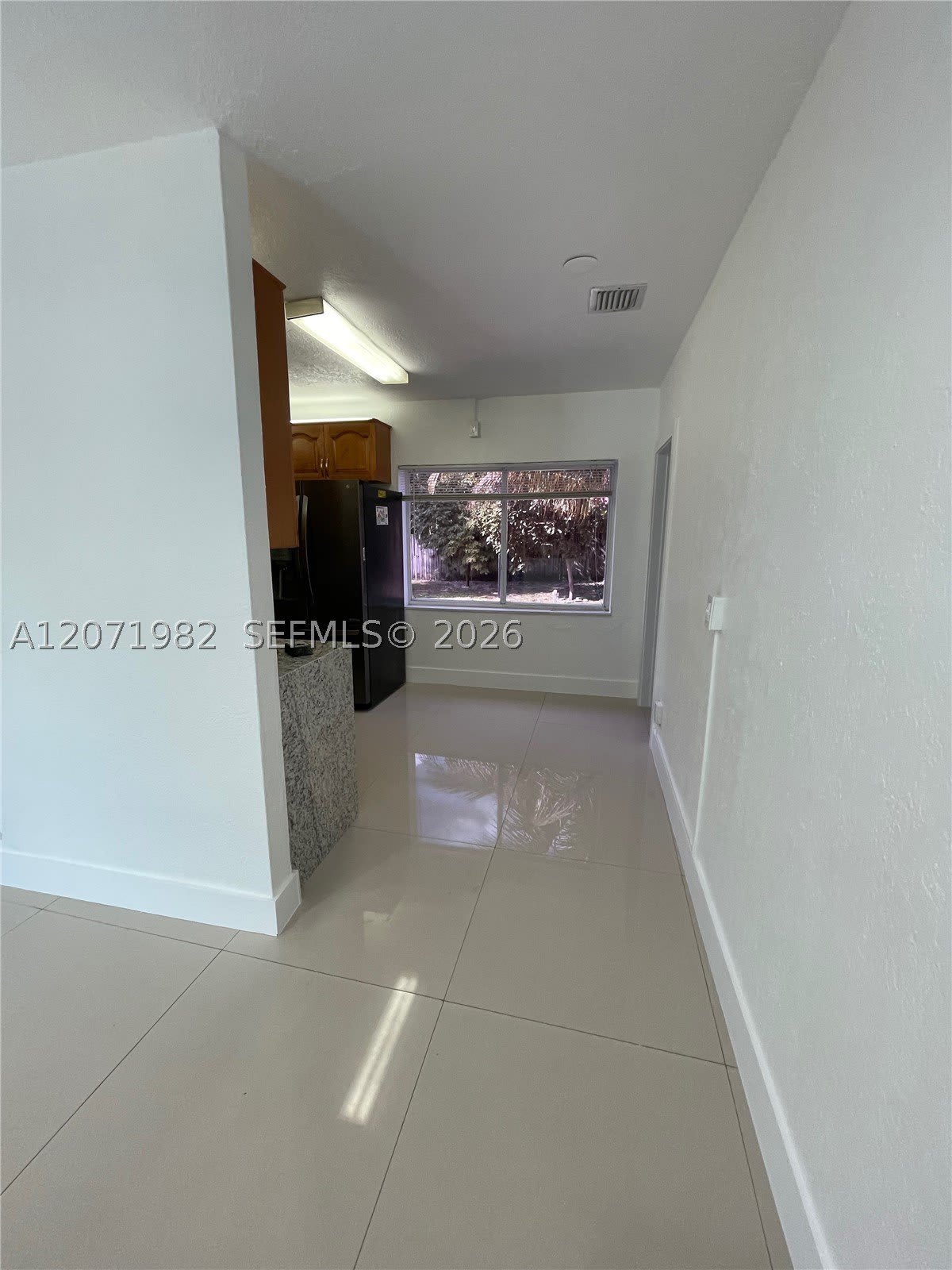 15760 NE 18th Ct – photo 4