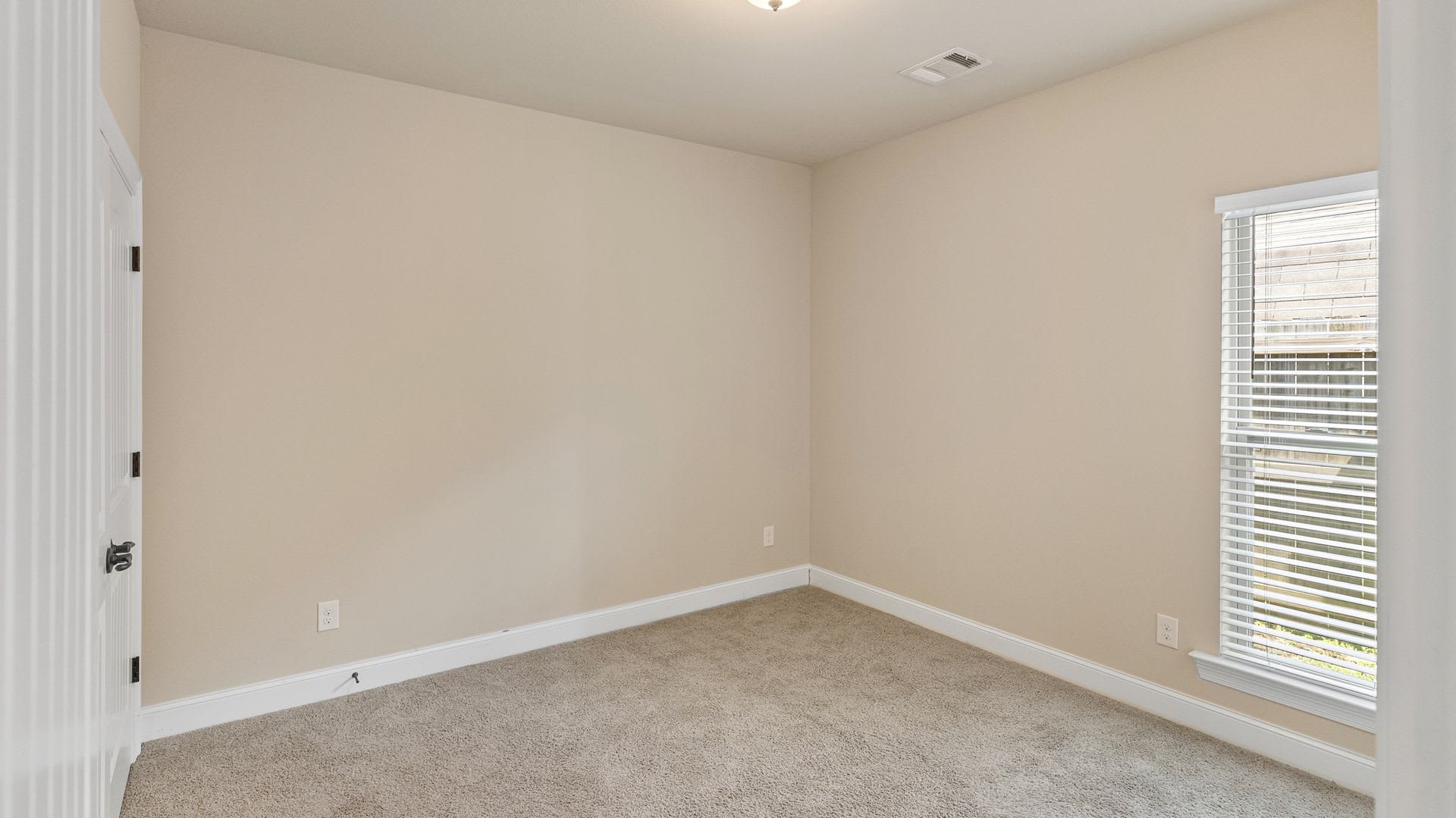 4 Bedroom House in Ascension Parish School District – photo 5