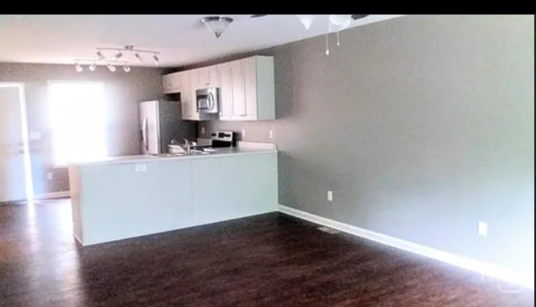 184 Strickland Avenue – photo 4