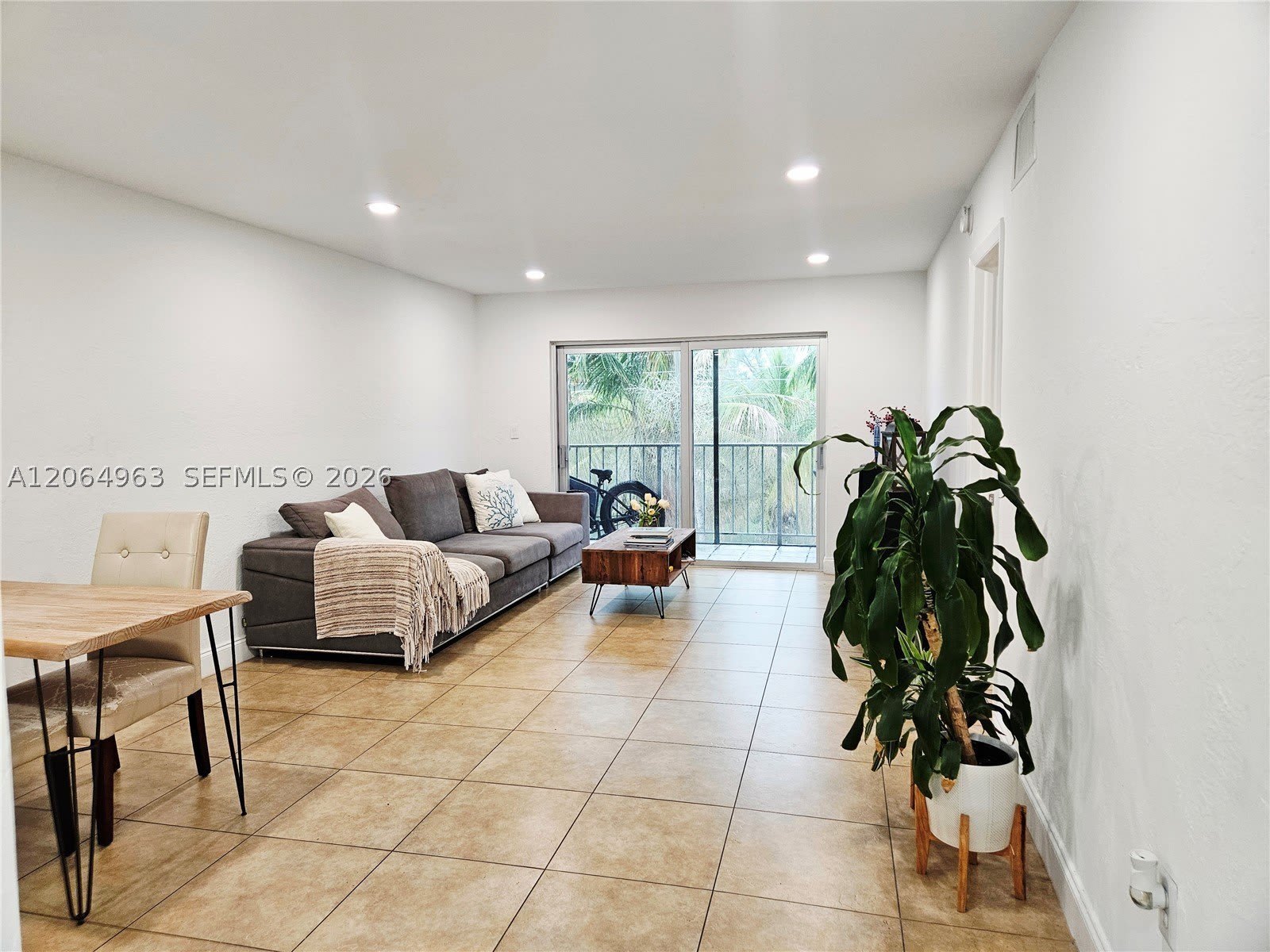 2620 Ne 135Th St – photo 4