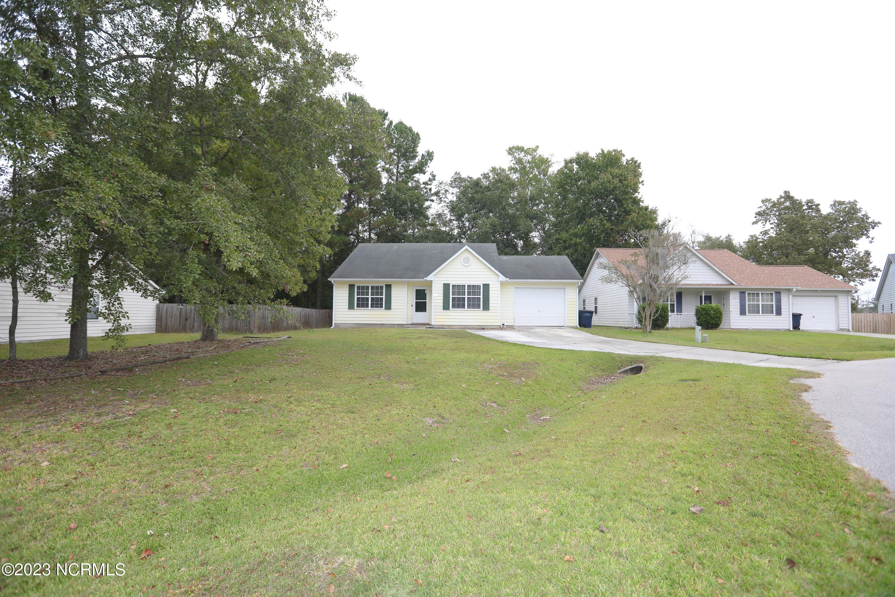 621 S Hampton Drive – photo 2