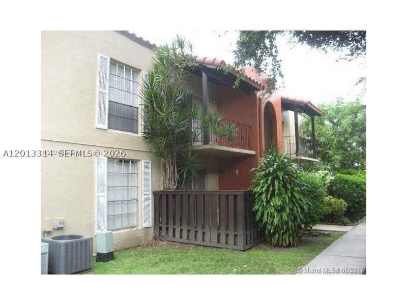 10794 N Kendall Dr – photo 1