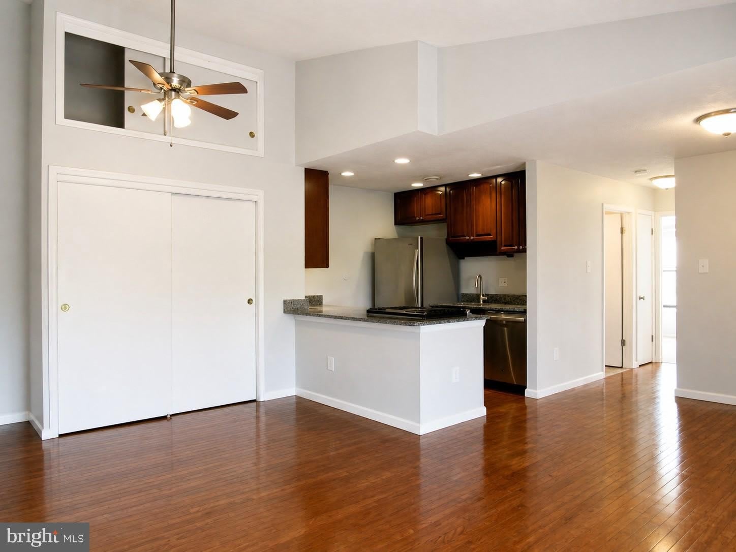 108 MOUNTAIN Road – photo 2