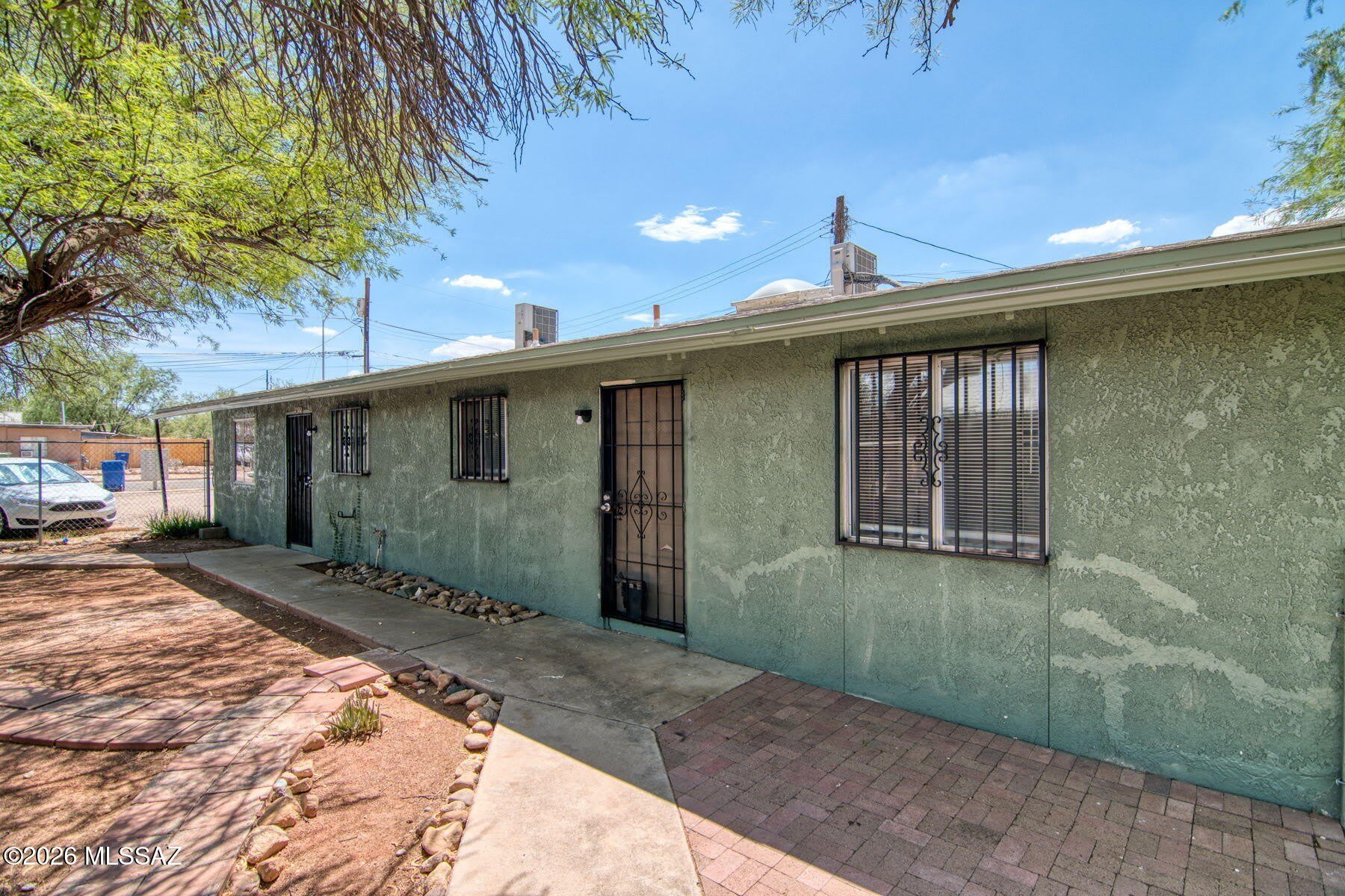 5655 E 28th Street – photo 2