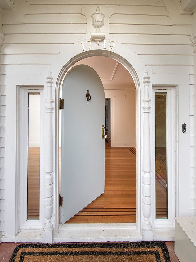 Spacious, Refurbished House on Private Drive with Outdoor Space – photo 4