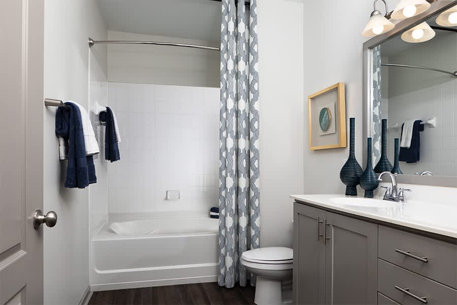 Highlands At Dearborn Apartments – photo 4