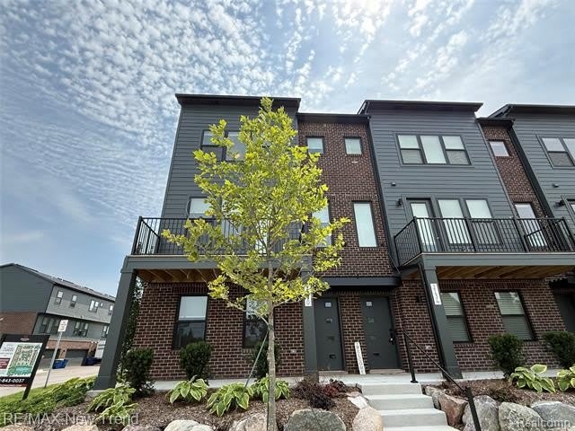 2130 Park Drive – photo 1