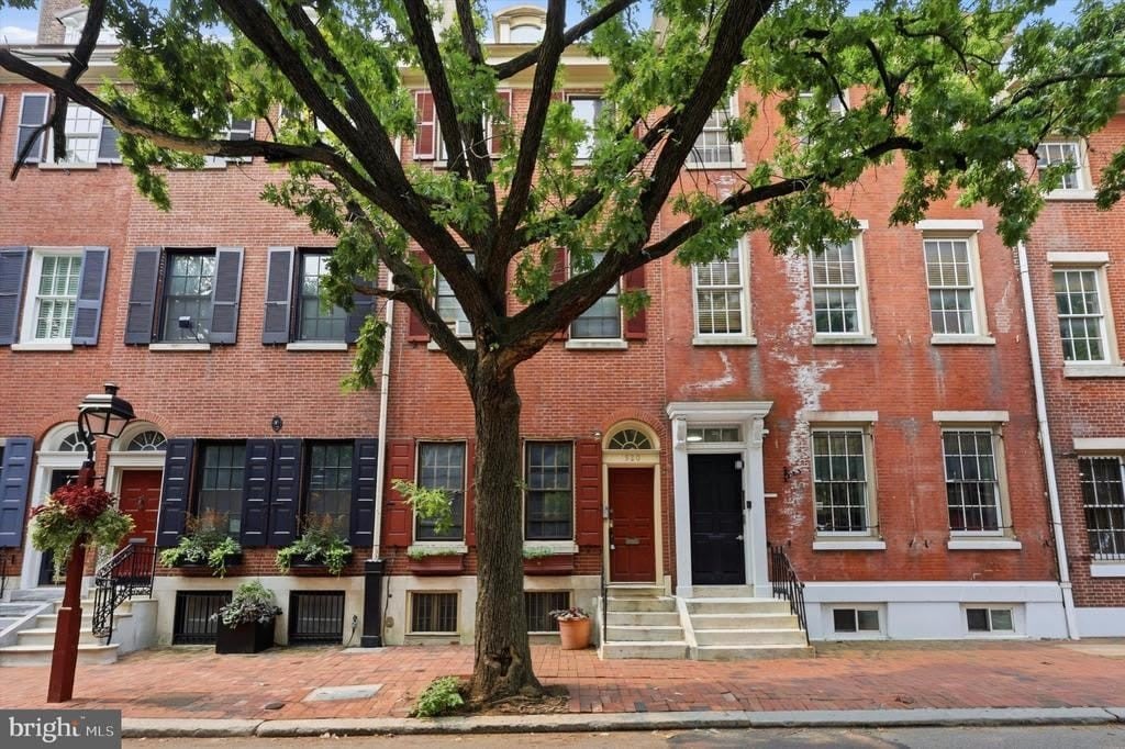 520 Spruce Street – photo 1