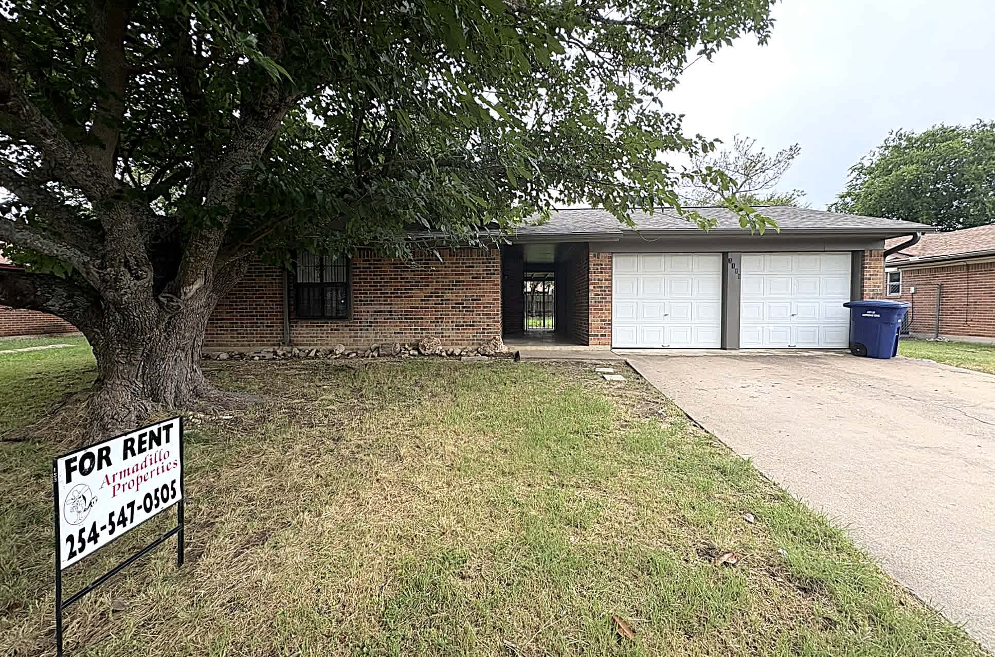 1119 Rhonda Lee St – photo 1