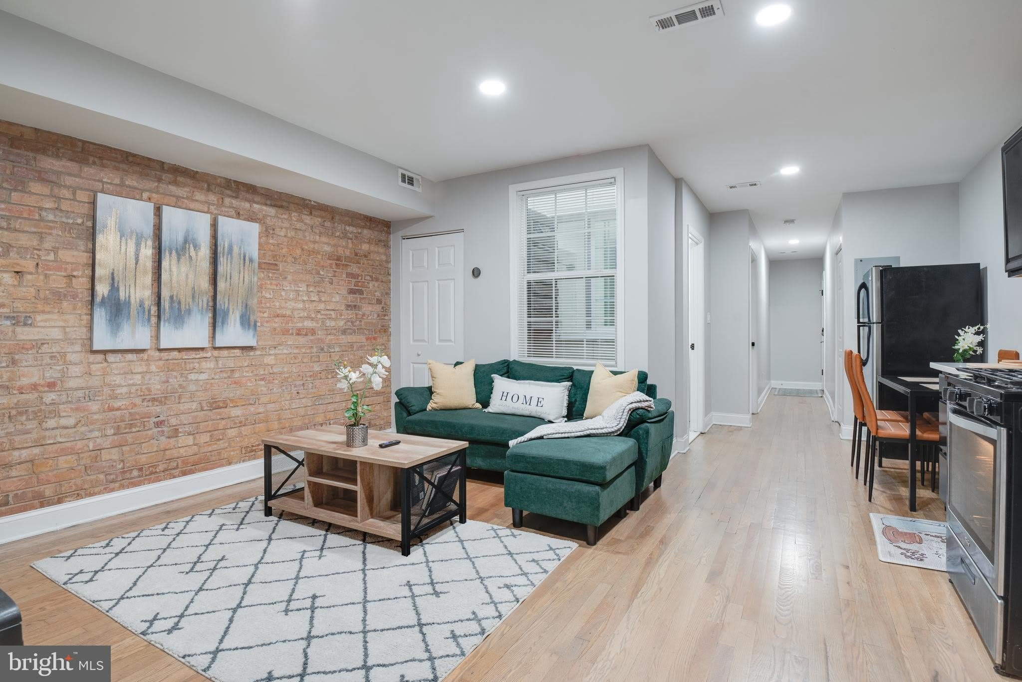 1255 RAUM Street NE – photo 2