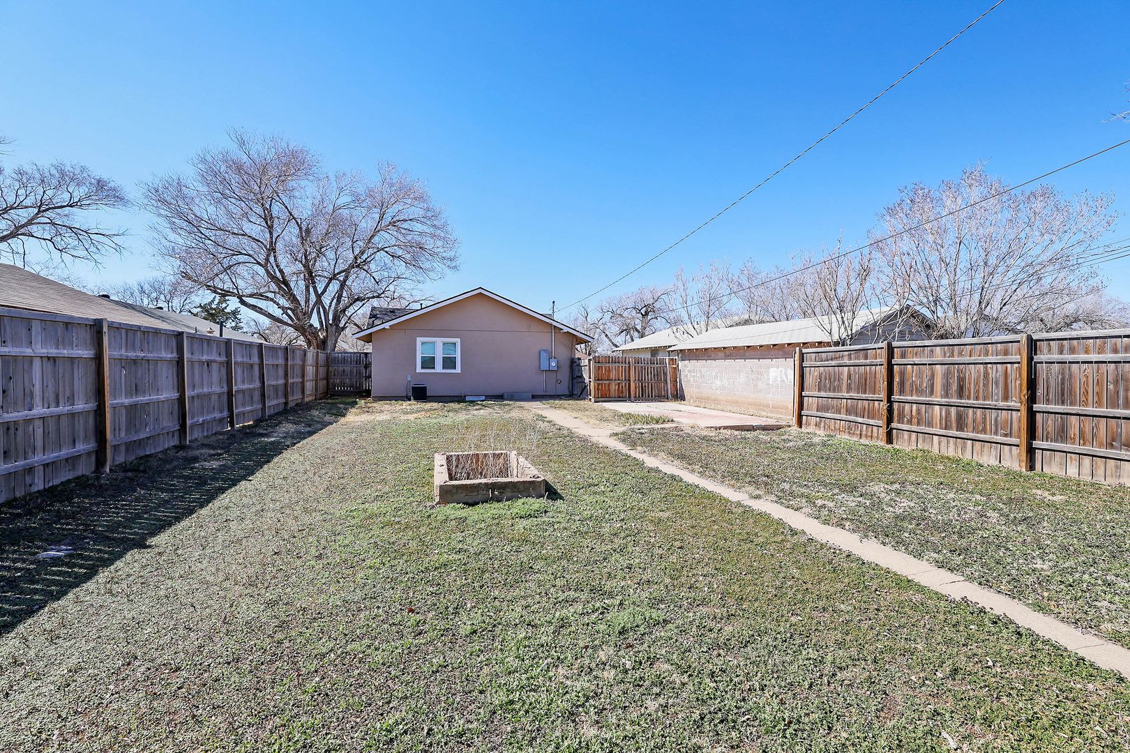 Great 3/2 in Southlawn – photo 4