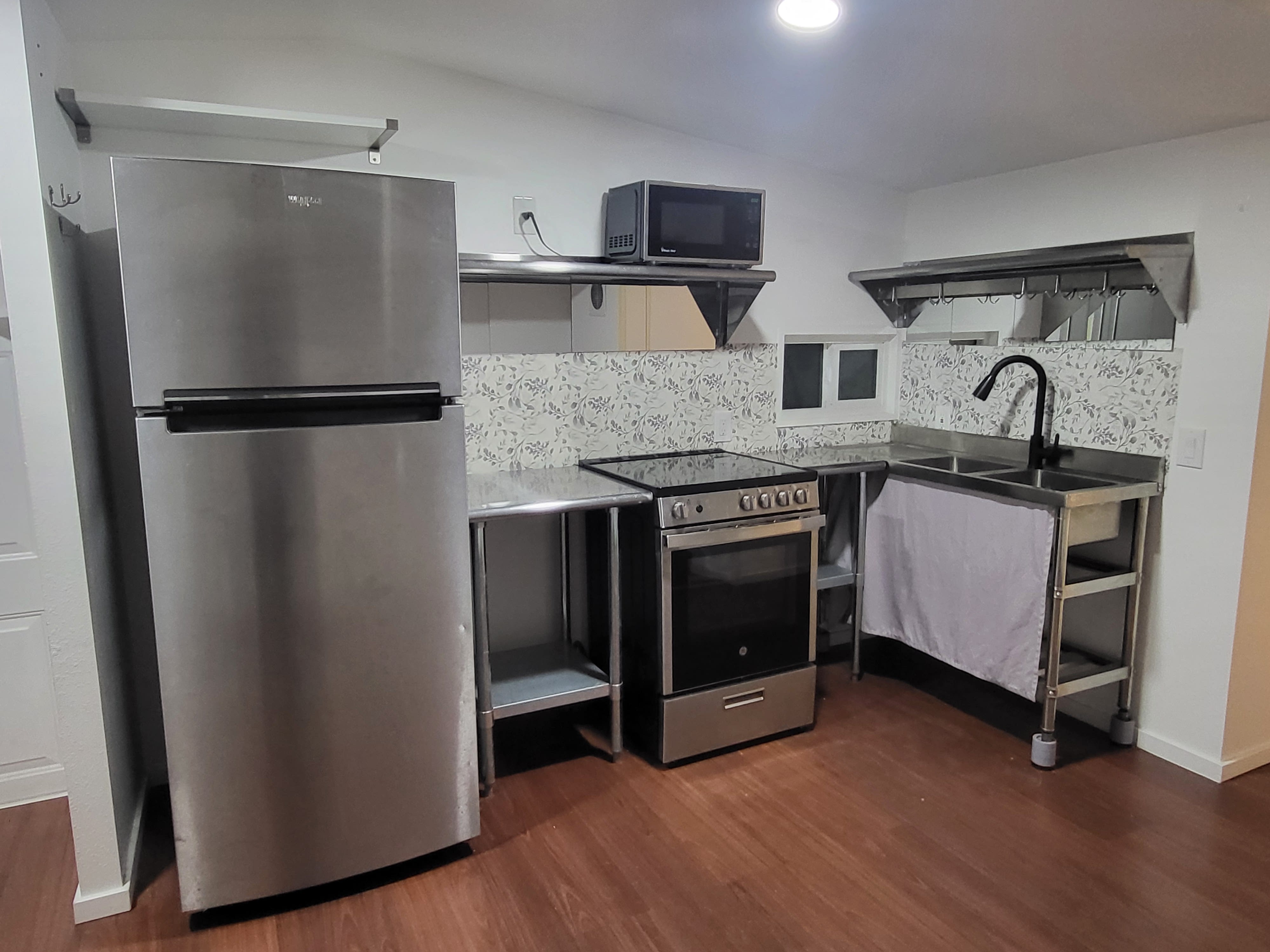 8133 East 6th Avenue – photo 3