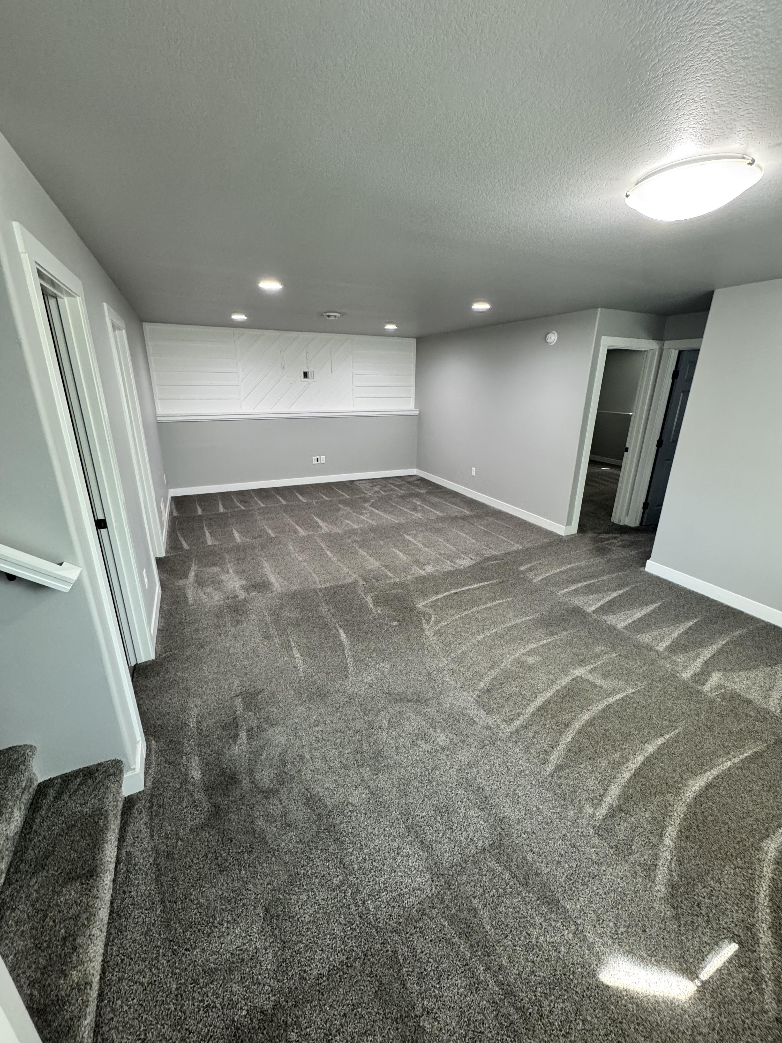 622 6th Street East – photo 4