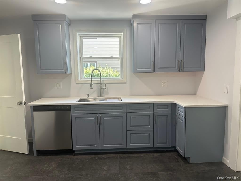 81 Carroll Street – photo 2