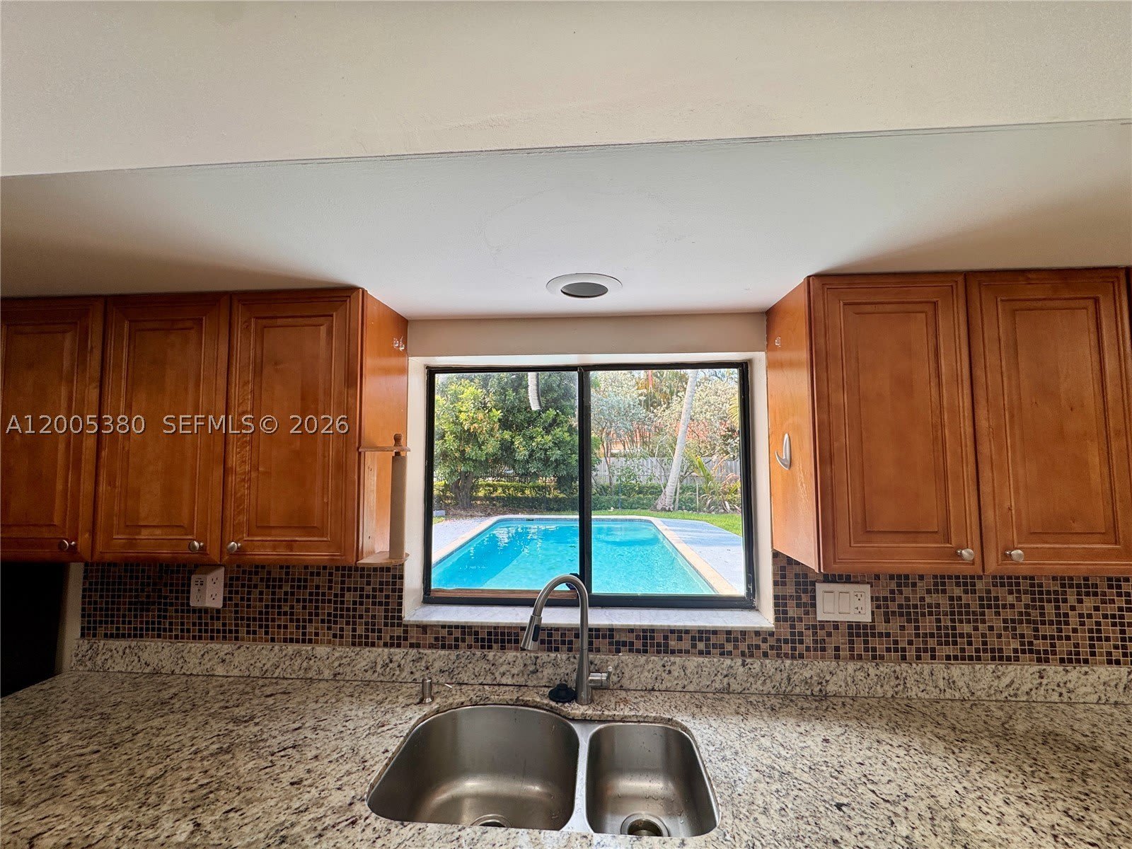 13425 NW 10th St – photo 4