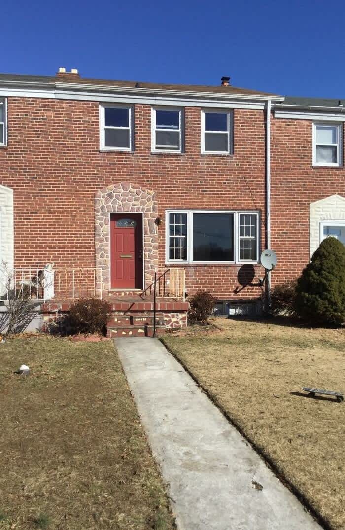 1699 Sherwood Avenue – photo 2